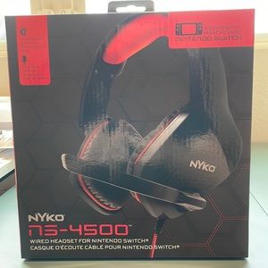 NYKO Wired Headset with Mic for Nintendo Switch